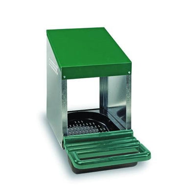 Bainbridge Chicken Nesting Box Metal & Plastic Closed Rollaway