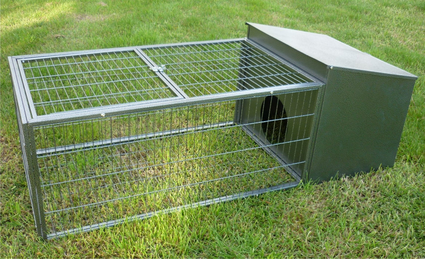 Bono Fido Rabbit Hutch 45722 Metal 4''(1.2m) - Woonona Petfood & Produce