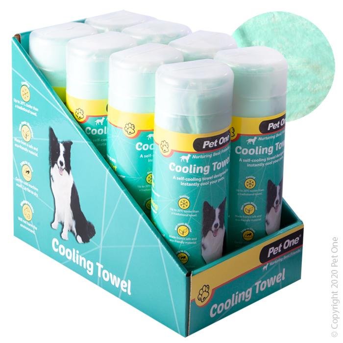 Cooling towel outlet for dogs