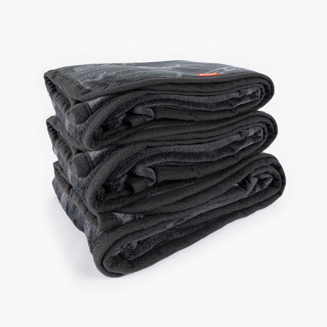 Ezydog Super Soft Blanket 90cm x 120cm Black - Woonona Petfoods