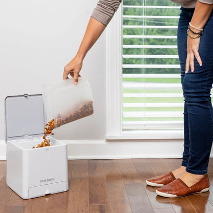 Petsafe Teach and Treat Remote Reward Dog Trainer - Woonona Petfoods