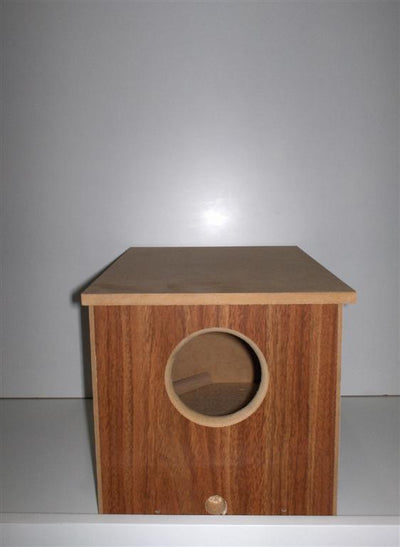 Breeding Box for Small Parrots - Woonona Petfood & Produce