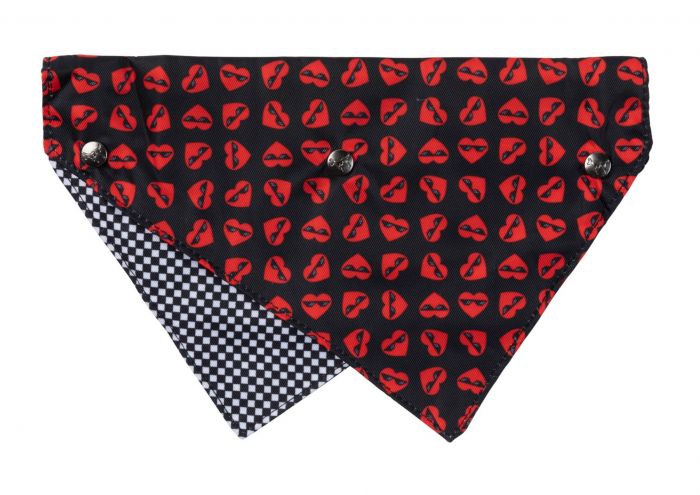 Fuzzyard Bandana - Heartbreaker - Woonona Petfood & Produce