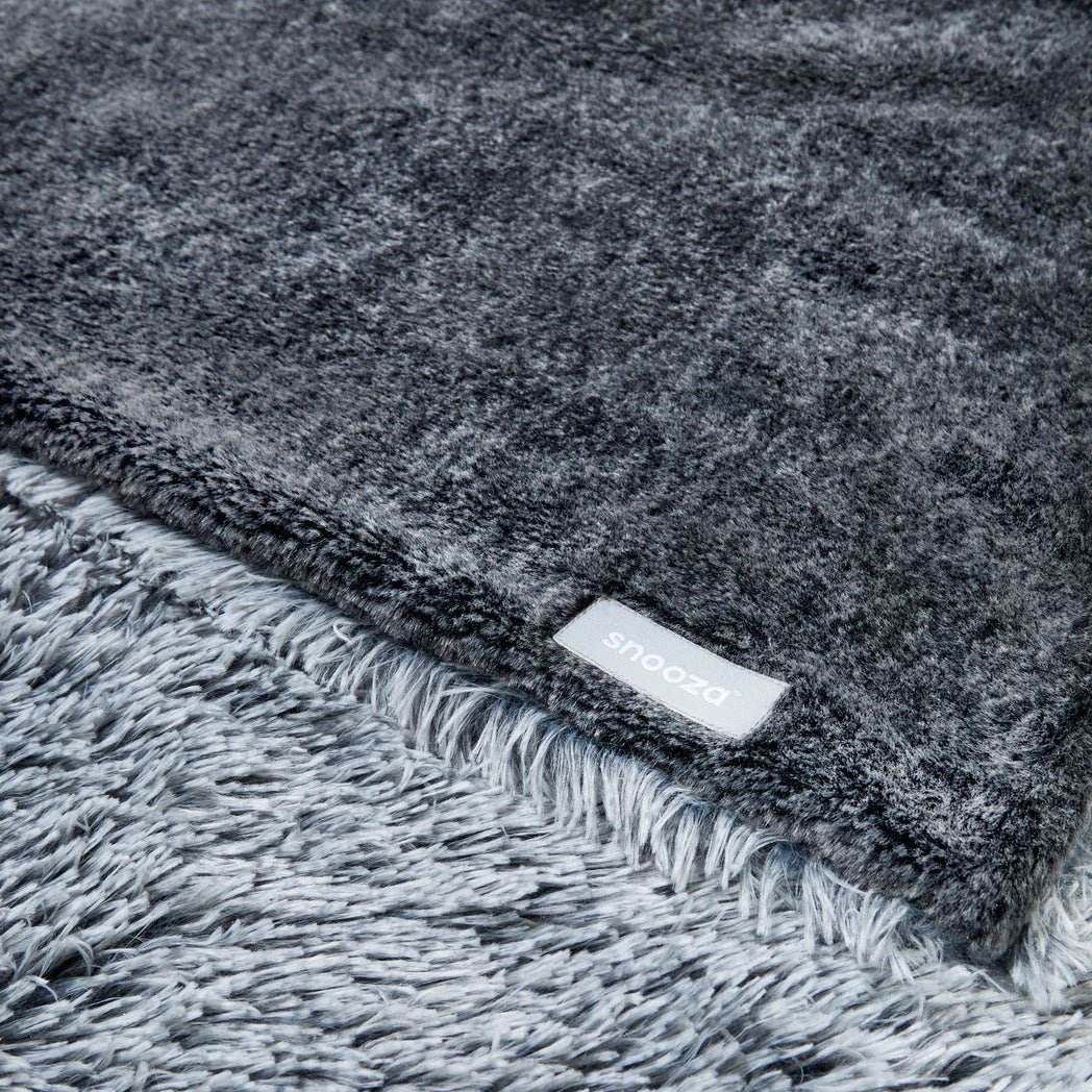 Snooza Calming Blanket Chinchilla Silver Fox Large - Woonona Petfood & Produce