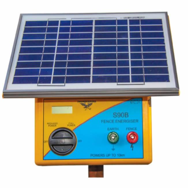 Thunderbird Solar Energiser 10km With Battery S90B - Woonona Petfood & Produce